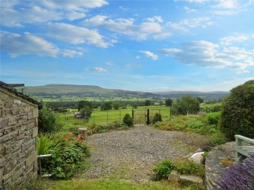 image of Preston Under Scar, Leyburn