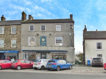 image of Market Place, Leyburn